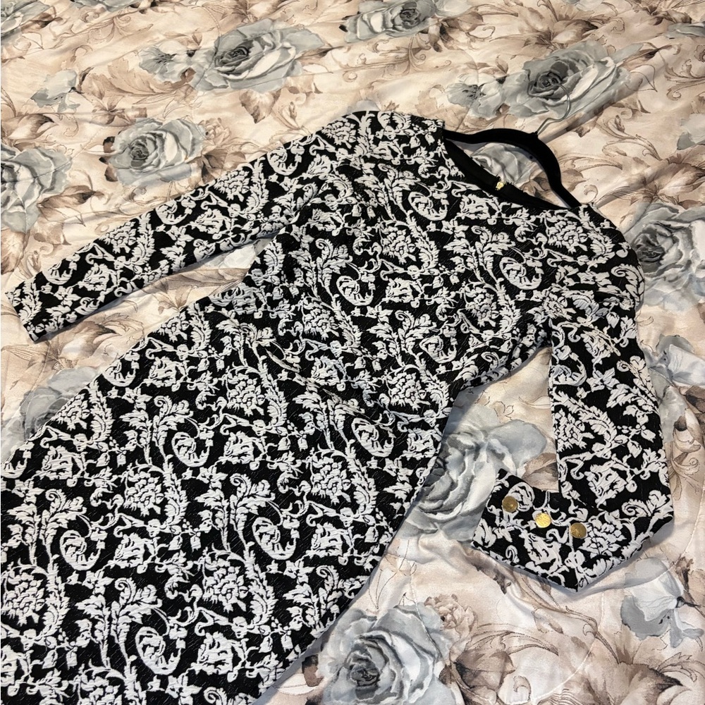 Dynamite Black and Cream Patterned Dress